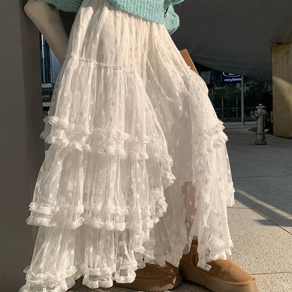 White Casual Women's French Style Lace Flare Ruffle Skirt